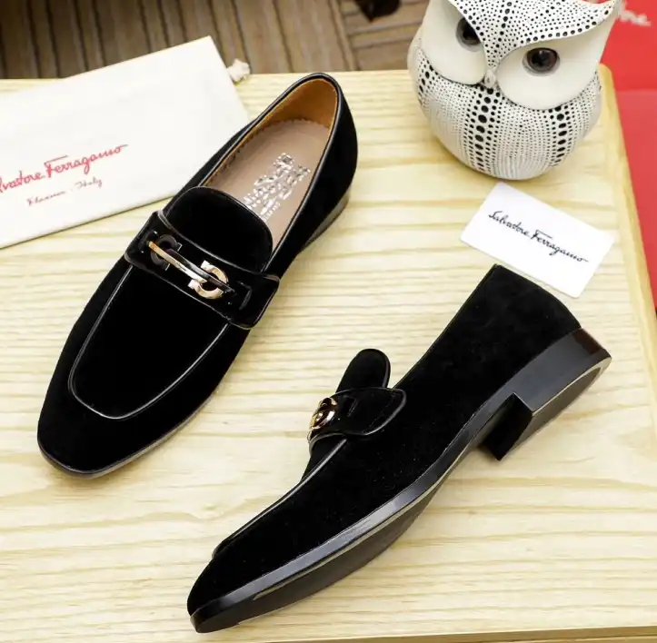 hype Ferragamo Leather Shoes