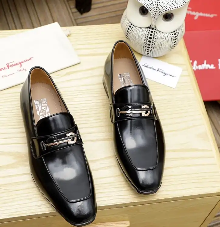 hype Ferragamo Leather Shoes