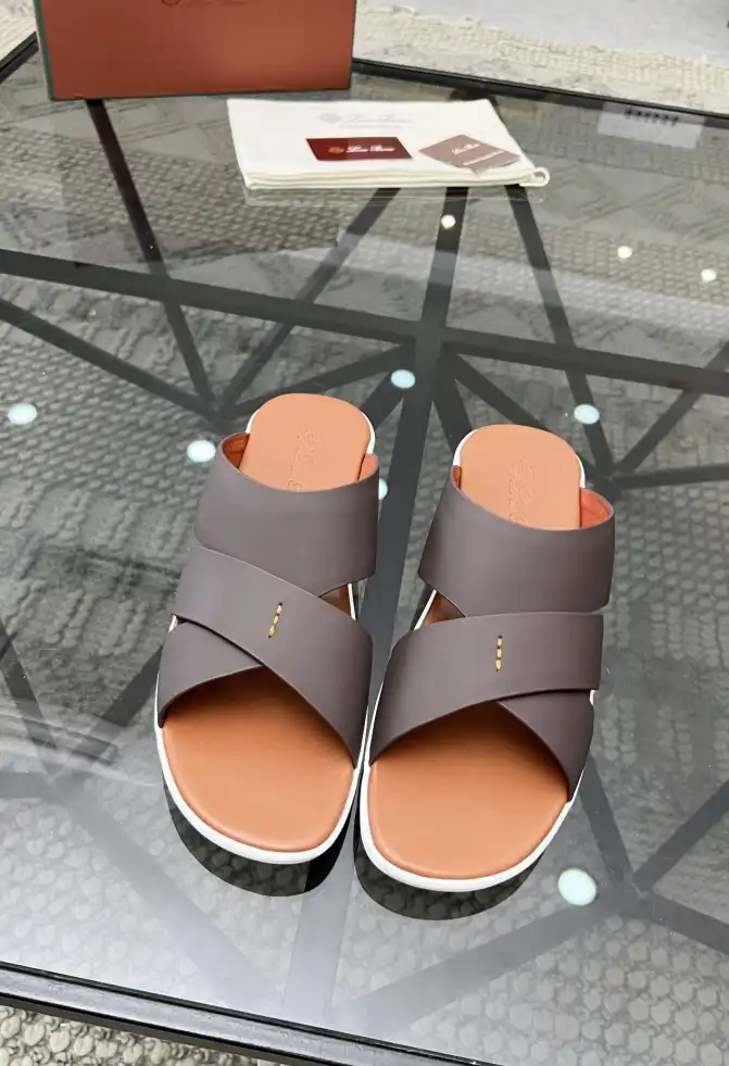 hype LV Slippers