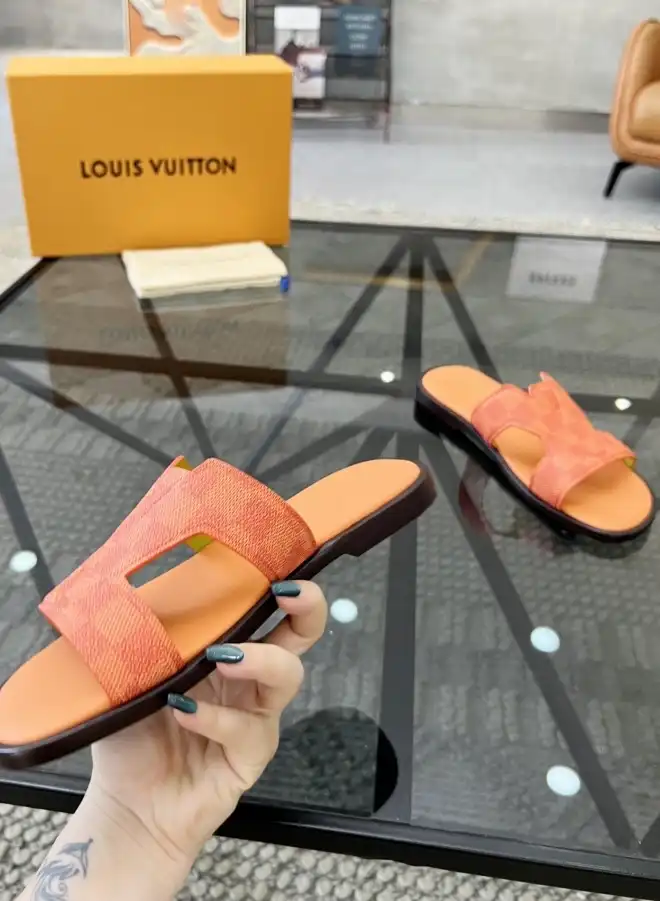 hype LV Slippers