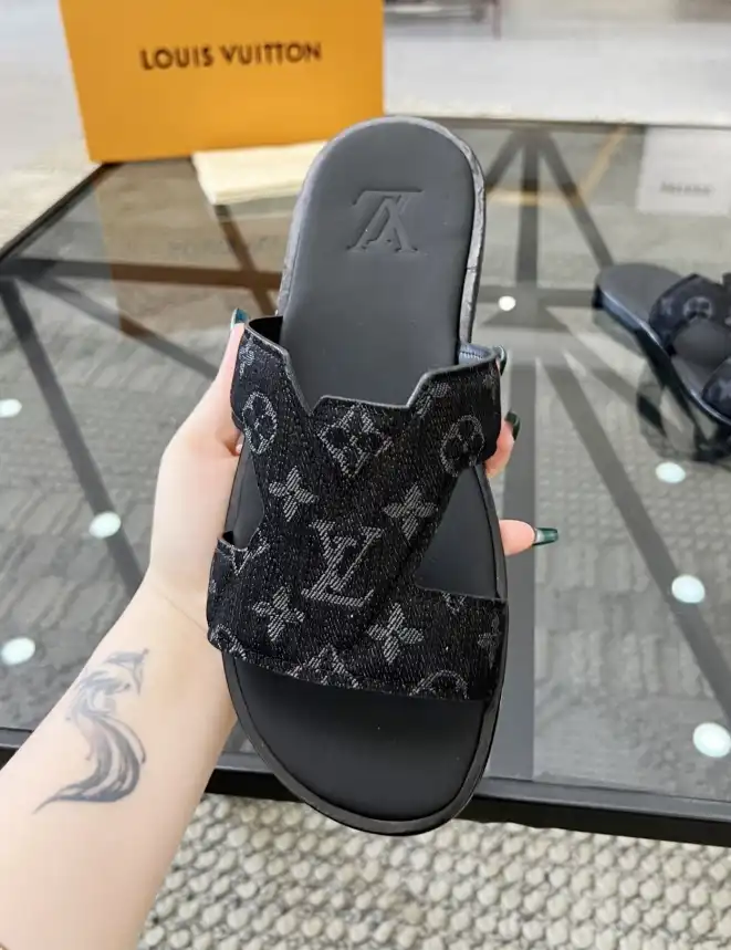 hype LV Slippers