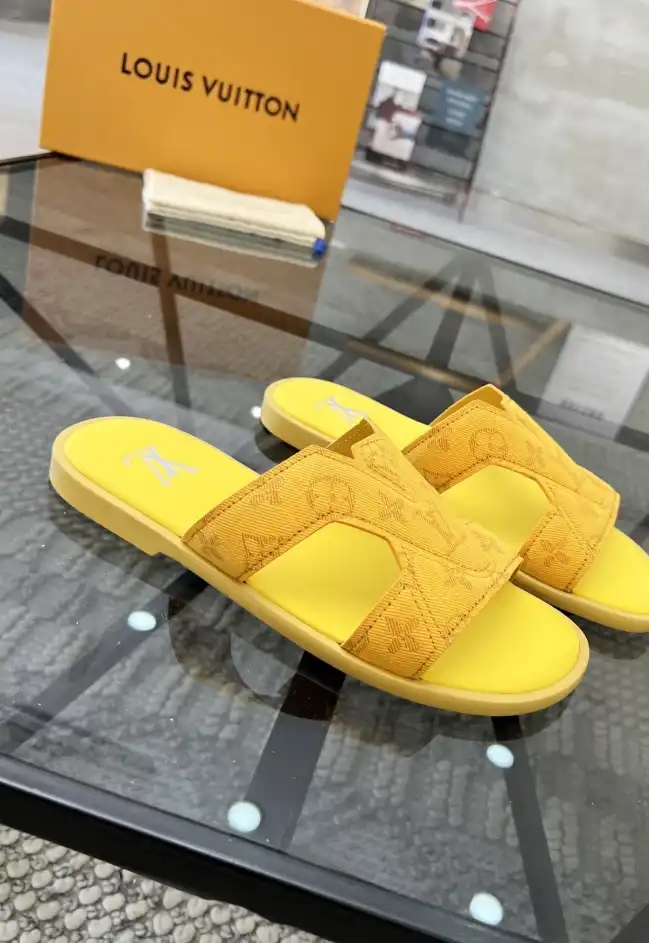 hype LV Slippers