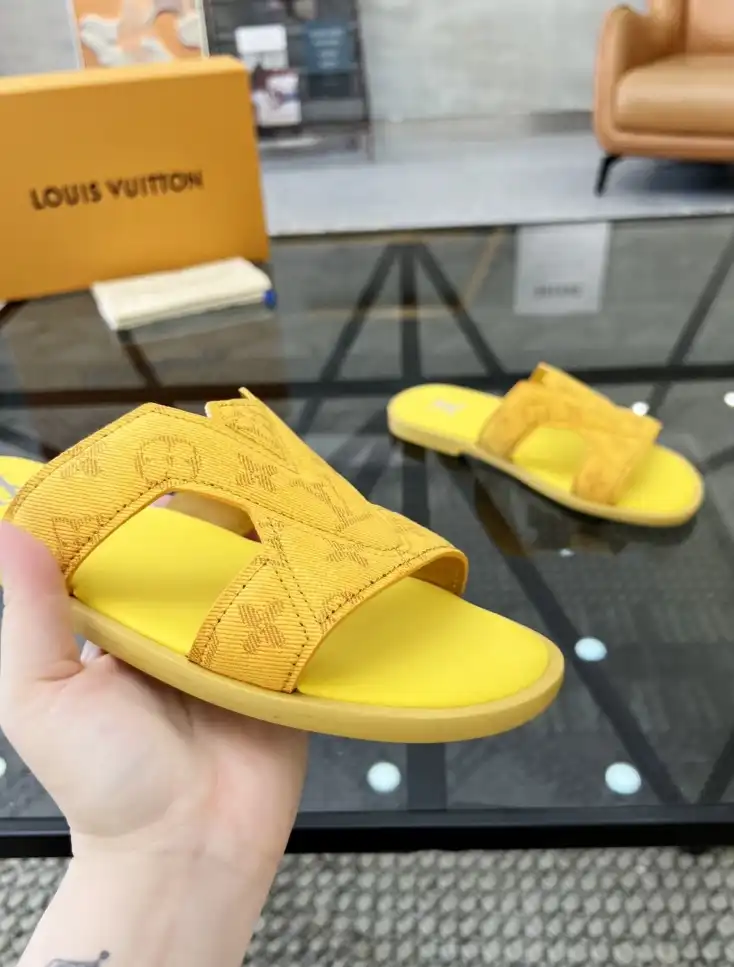 hype LV Slippers