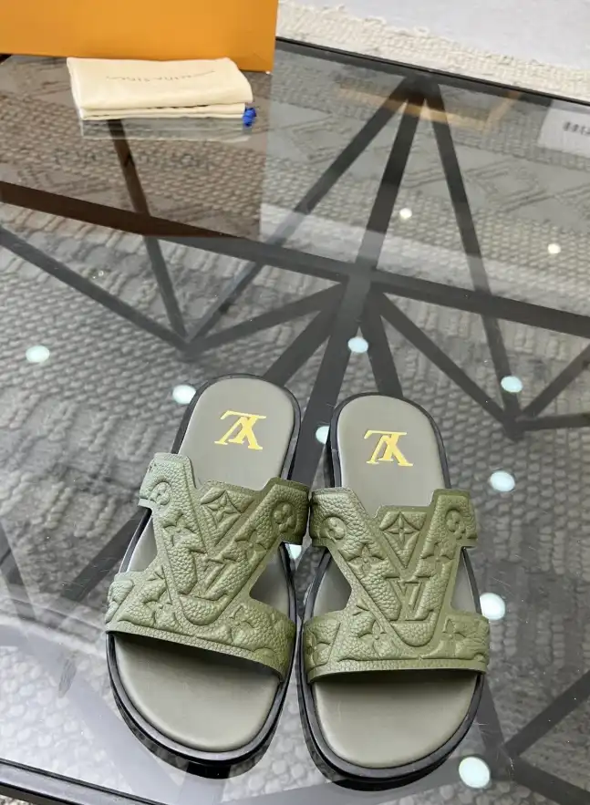 hype LV Slippers