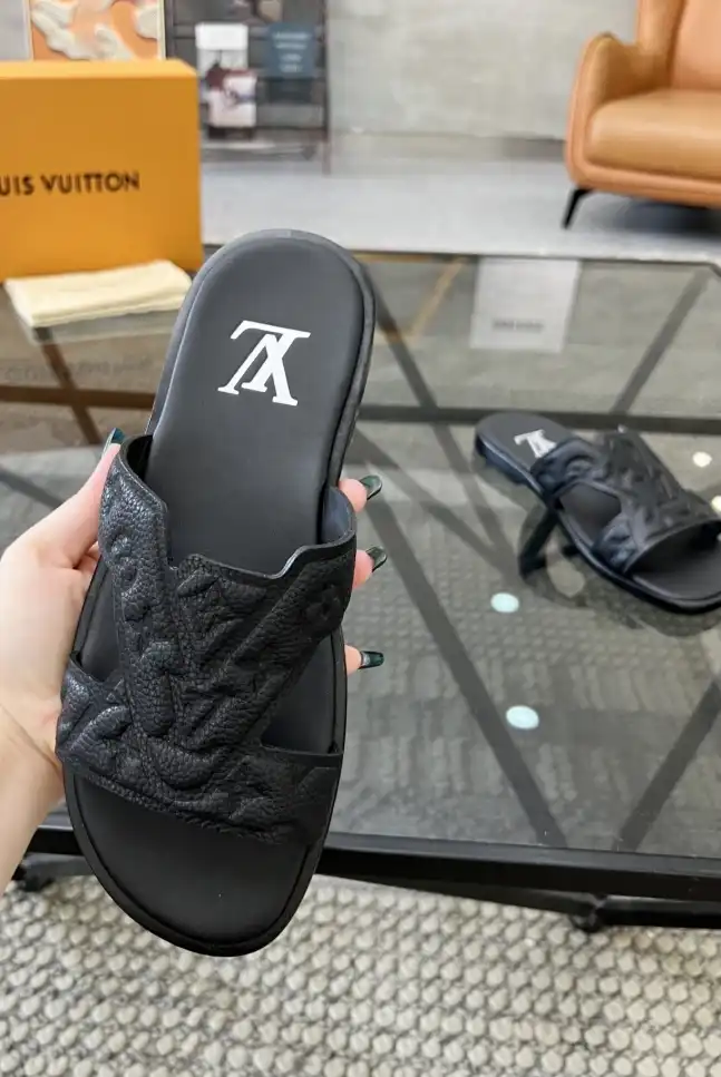 hype LV Slippers