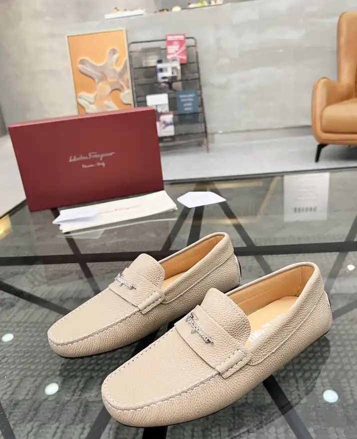 hype Ferragamo Leather Shoes