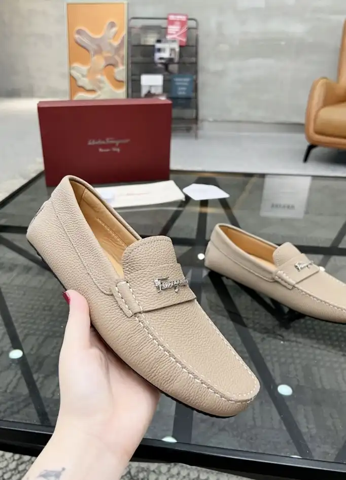 hype Ferragamo Leather Shoes