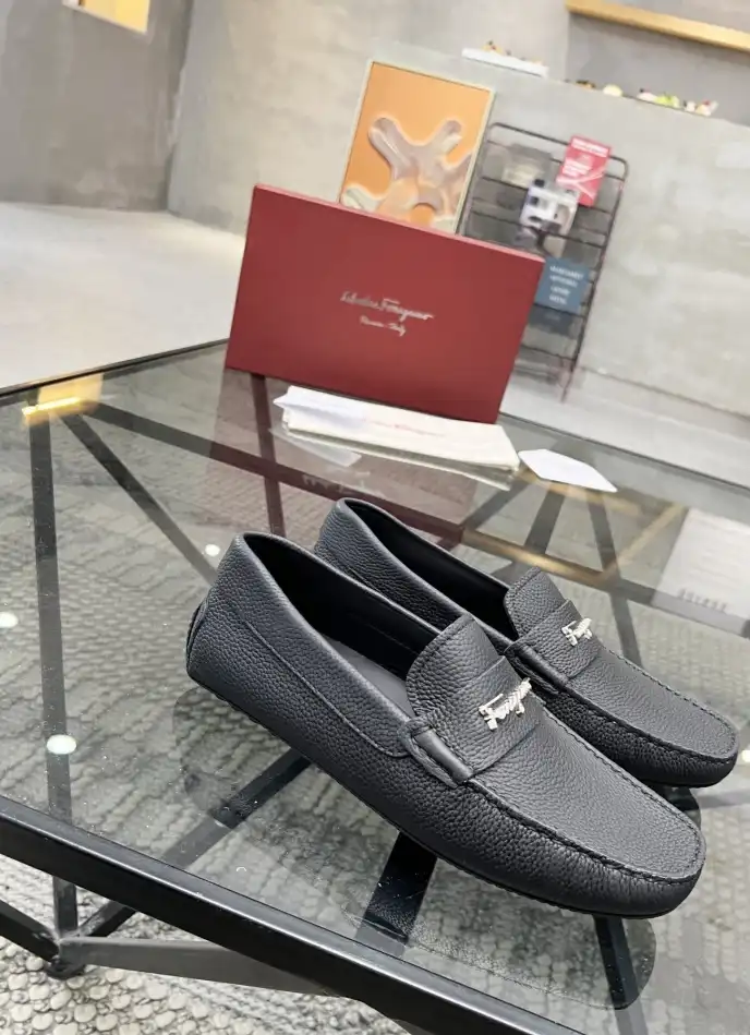 hype Ferragamo Leather Shoes