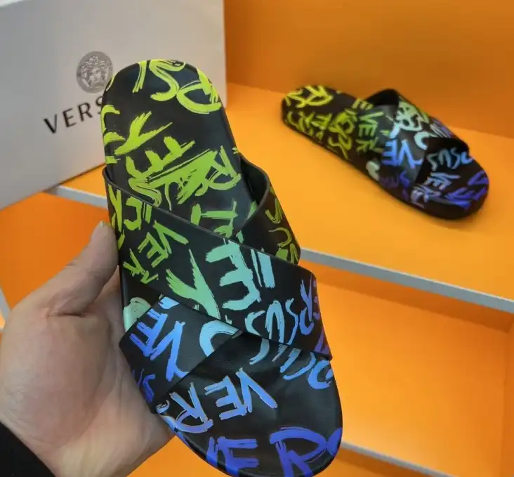 hype Givenchy Slippers