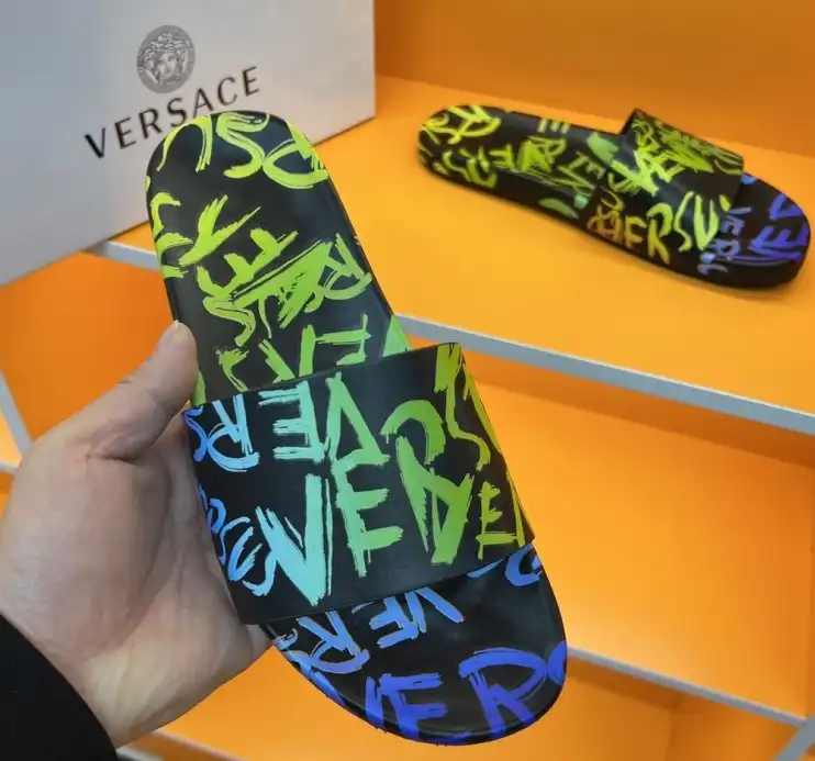 hype Givenchy Slippers