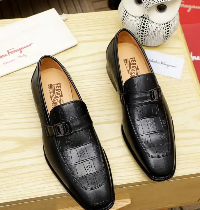 hype Ferragamo Leather Shoes