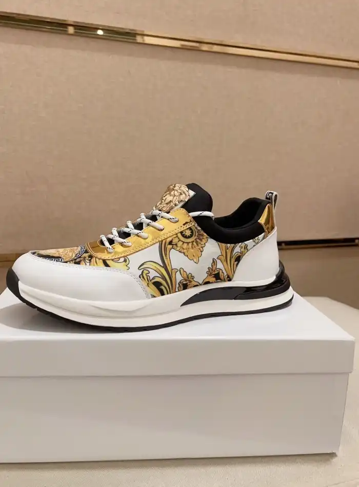 hype Givenchy Sneakers