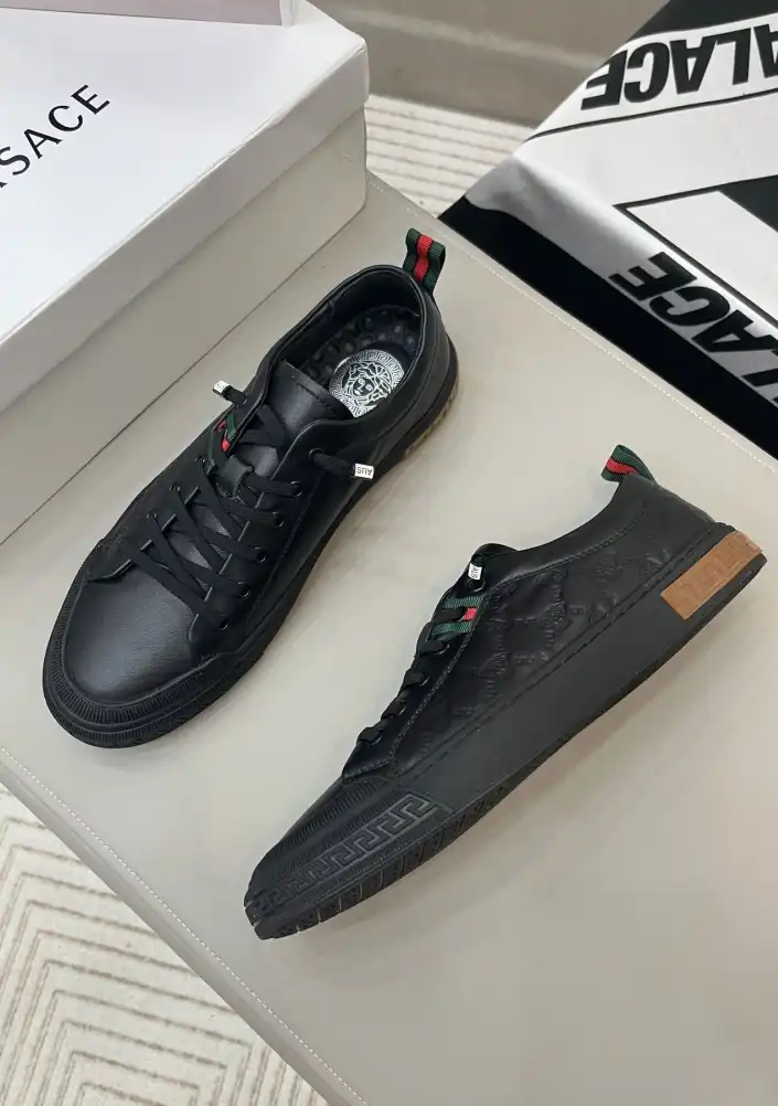 hype Givenchy Sneakers