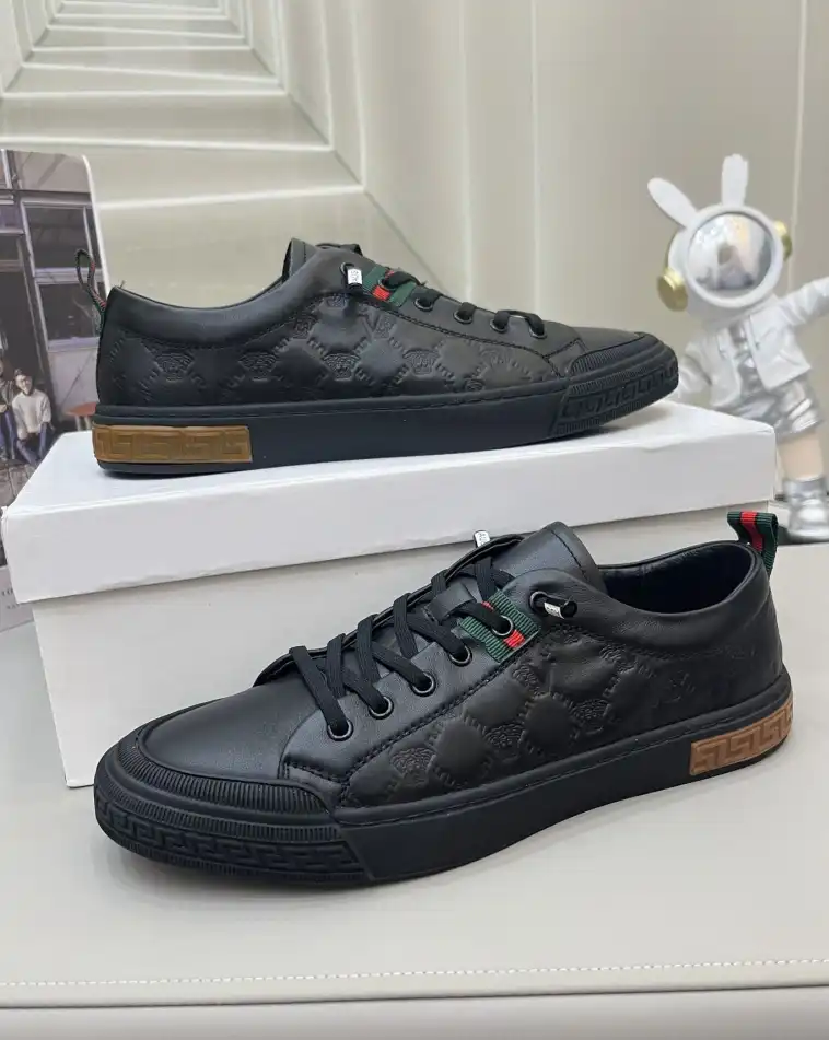 hype Givenchy Sneakers