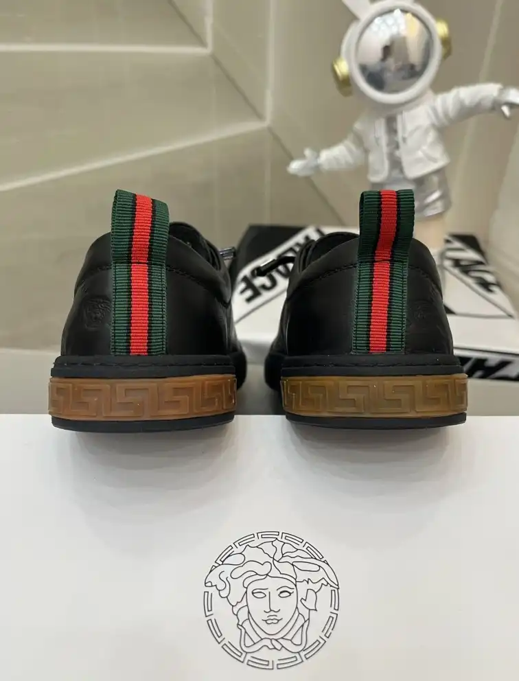 hype Givenchy Sneakers