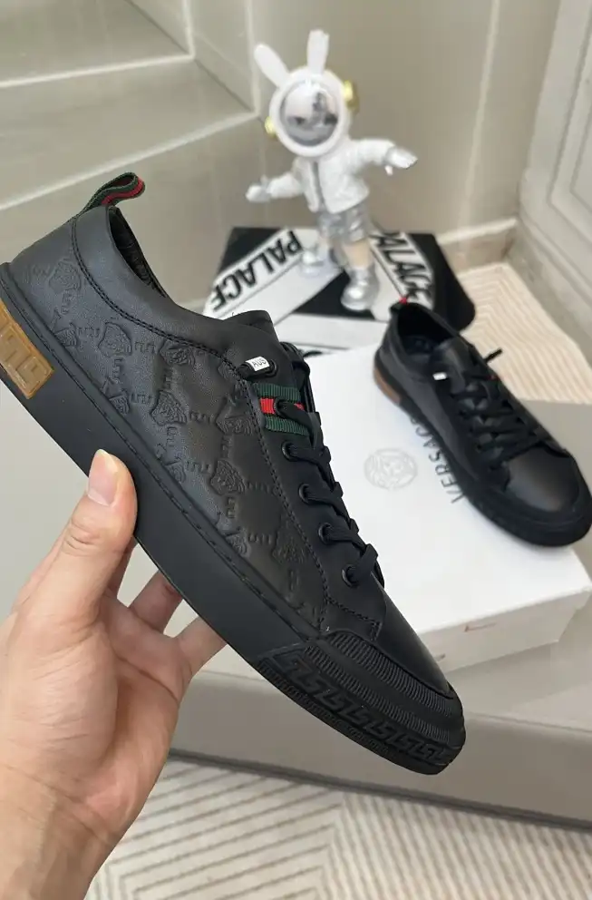 hype Givenchy Sneakers