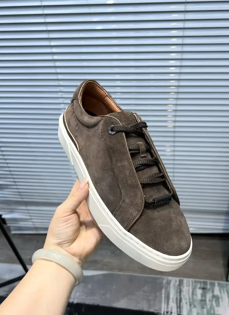 hype Boss Low Shoes