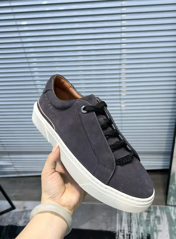 hype Boss Low Shoes