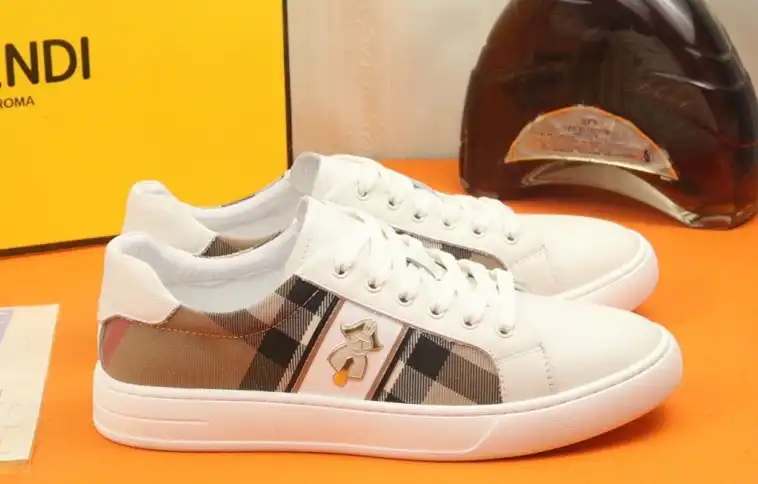 hype Fendi Sneakers