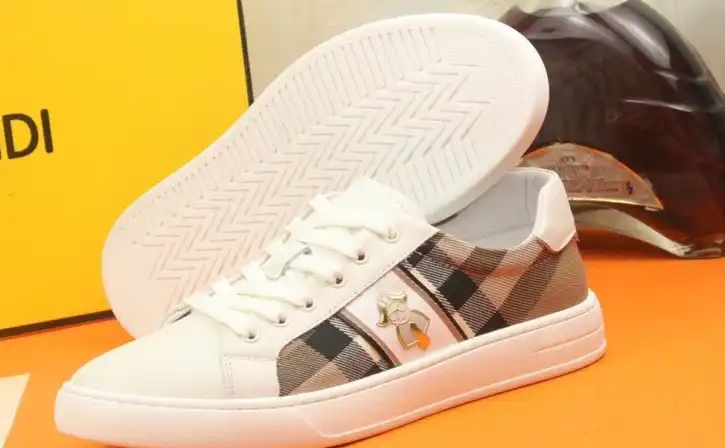 hype Fendi Sneakers