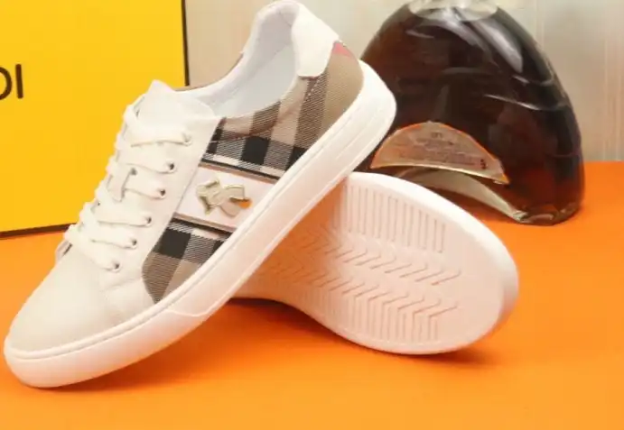 hype Fendi Sneakers