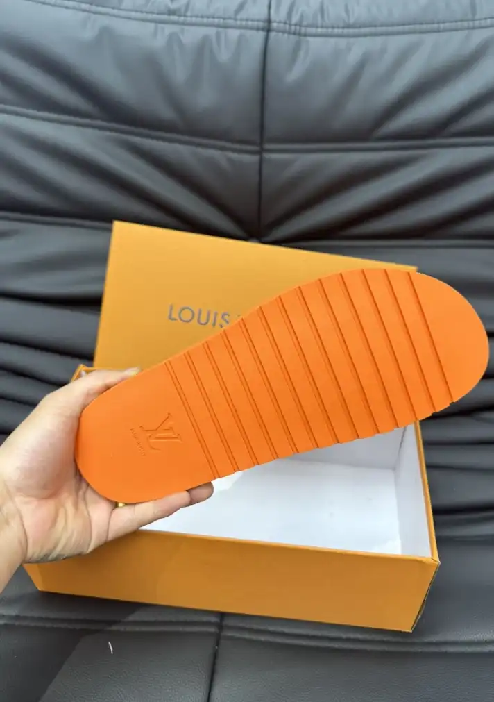 hype LV Slippers