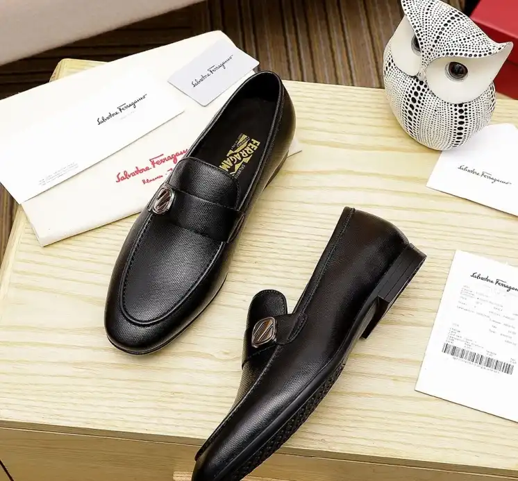 hype Ferragamo Leather Shoes