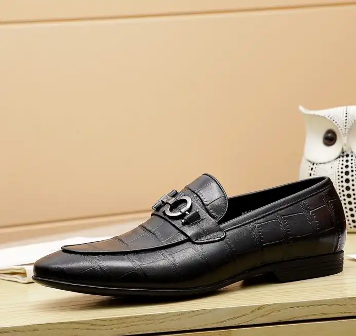 hype Ferragamo Leather Shoes