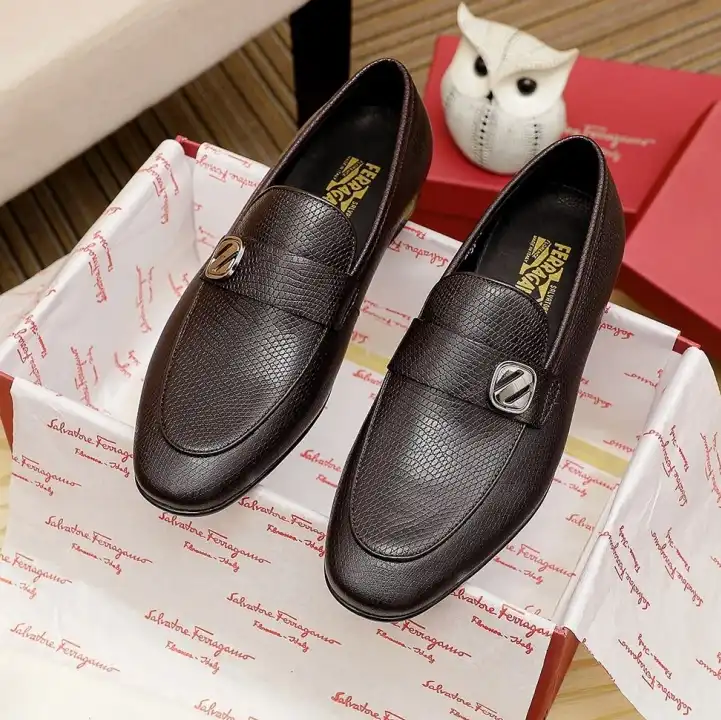 hype Ferragamo Leather Shoes