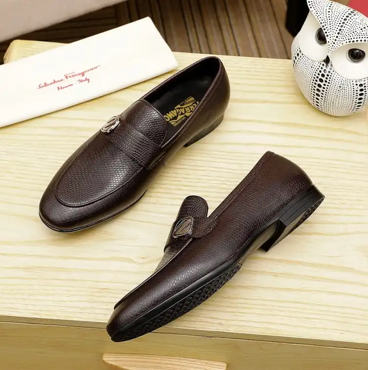 hype Ferragamo Leather Shoes