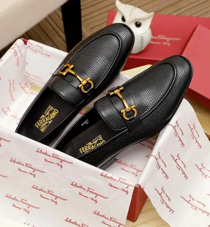 hype Ferragamo Leather Shoes