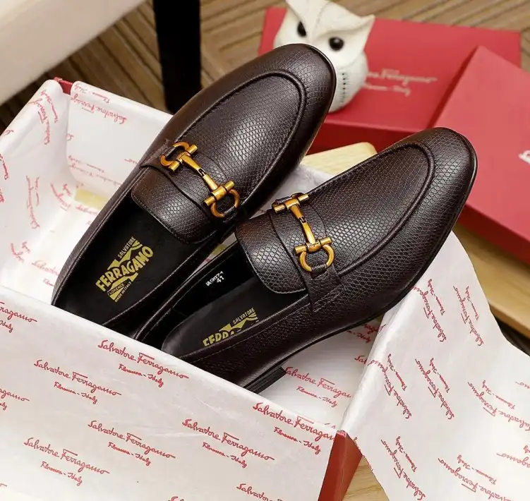 hype Ferragamo Leather Shoes