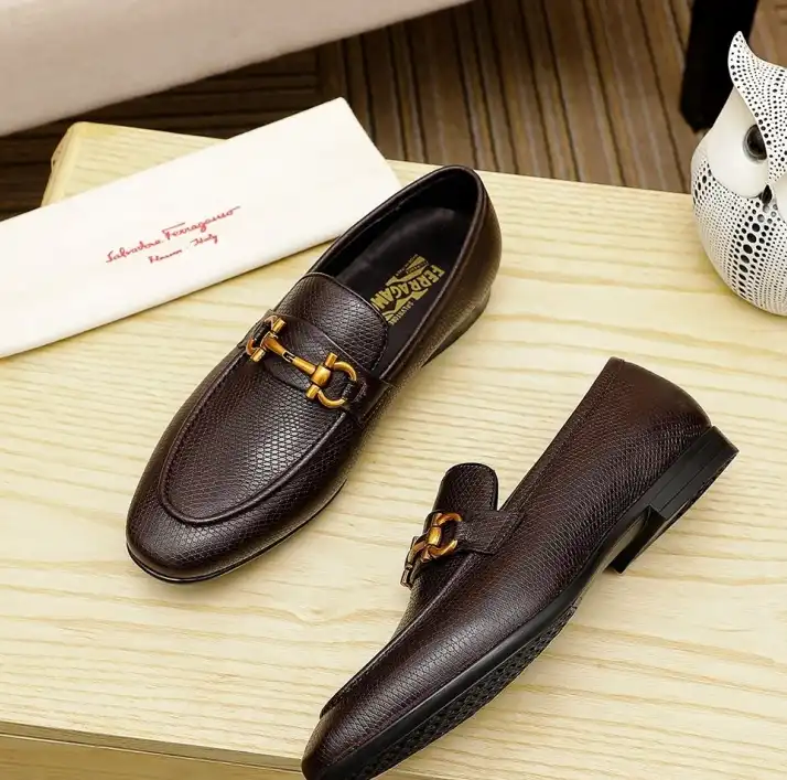 hype Ferragamo Leather Shoes