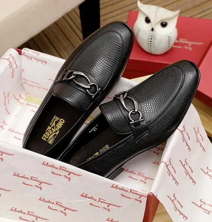 hype Ferragamo Leather Shoes