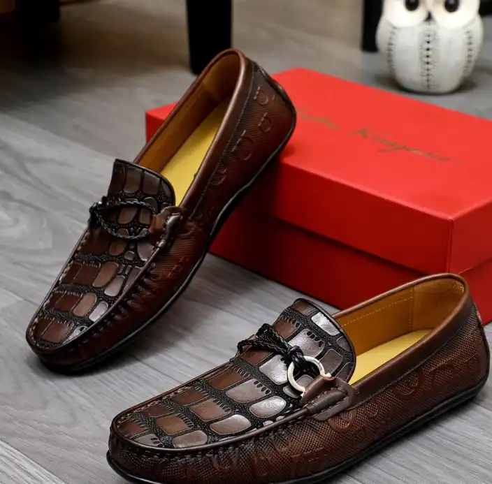 hype Ferragamo Leather Shoes