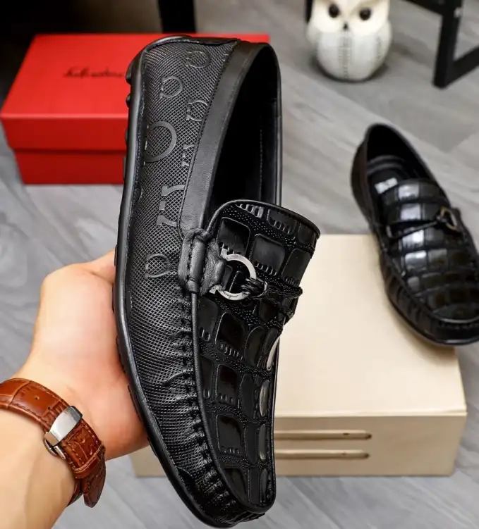 hype Ferragamo Leather Shoes