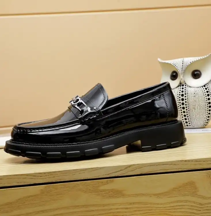 hype Ferragamo Leather Shoes