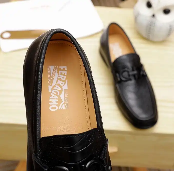 hype Ferragamo Leather Shoes