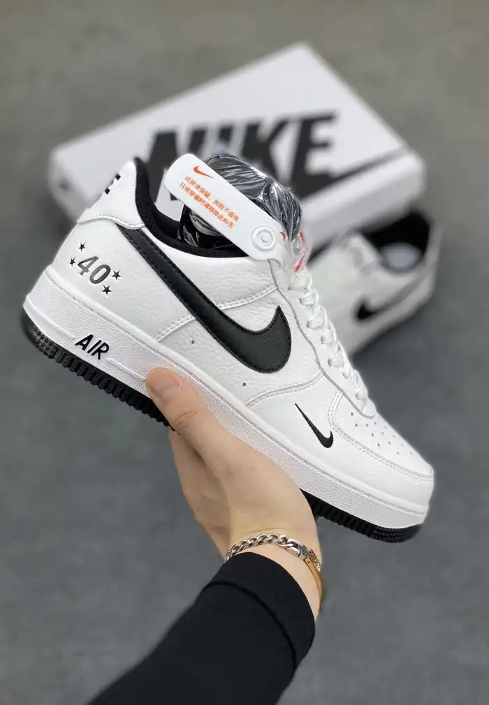 hype Nike Sneakers