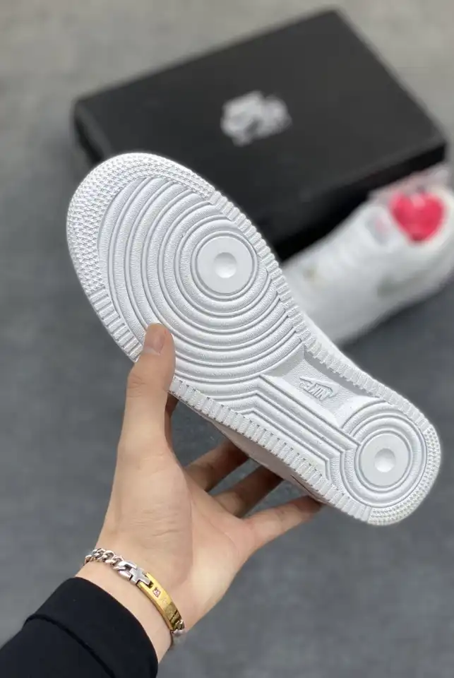 hype Nike Sneakers