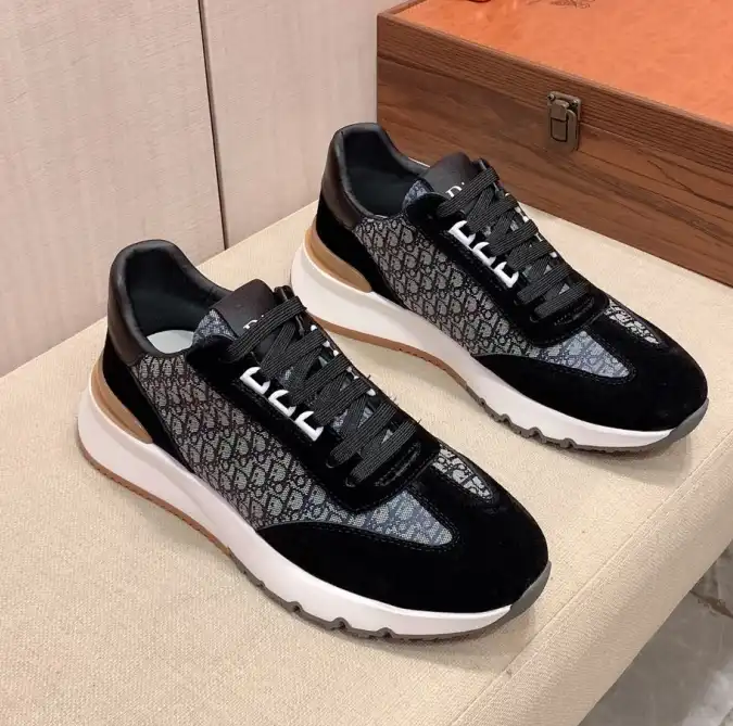 hype Christian Dior Sneakers