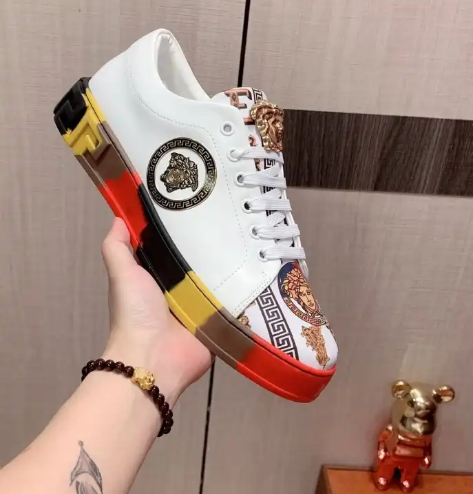 hype Givenchy Sneakers