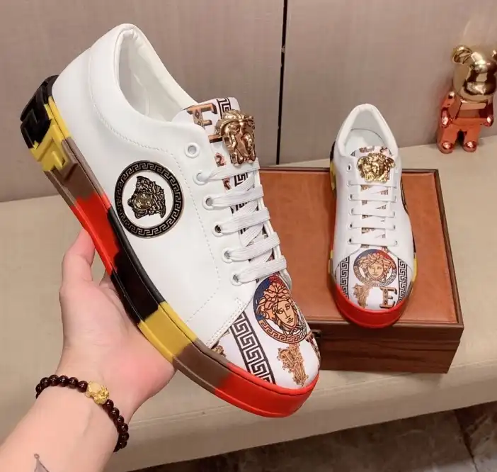 hype Givenchy Sneakers