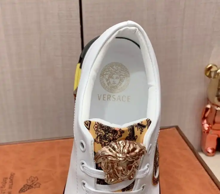 hype Givenchy Sneakers