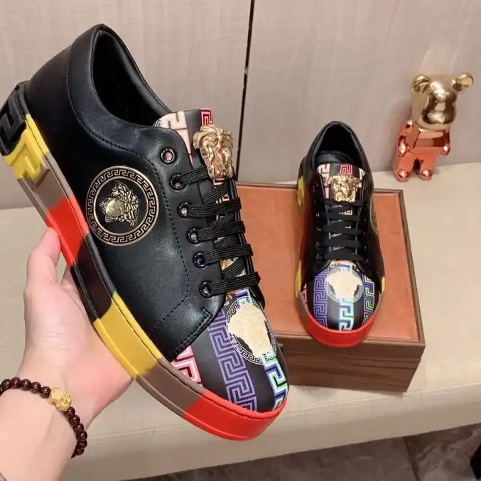 hype Givenchy Sneakers