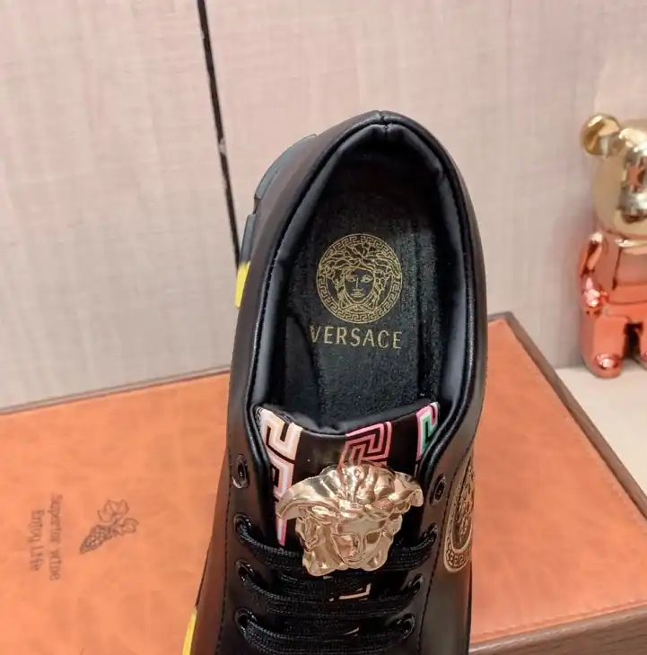 hype Givenchy Sneakers