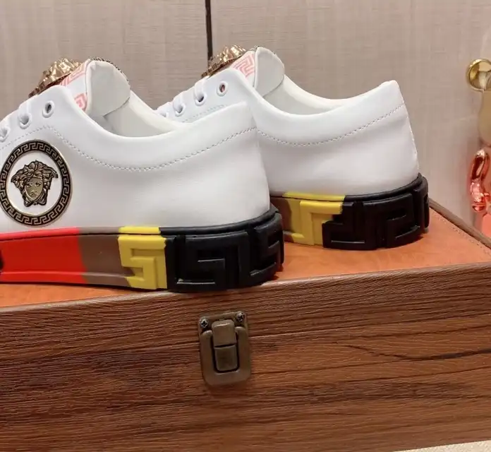 hype Givenchy Sneakers