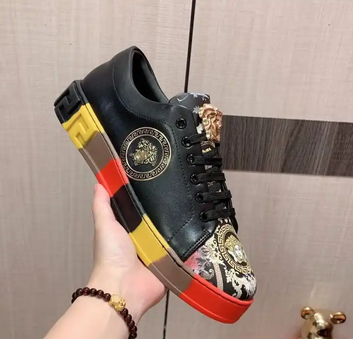 hype Givenchy Sneakers