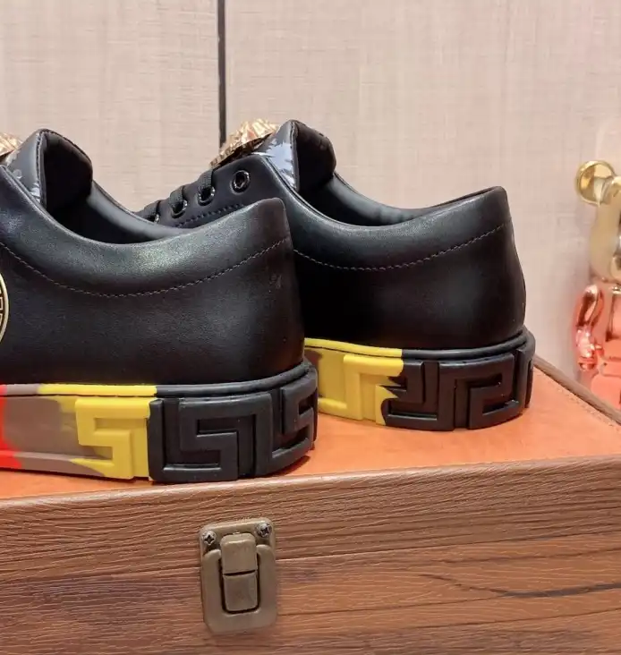 hype Givenchy Sneakers