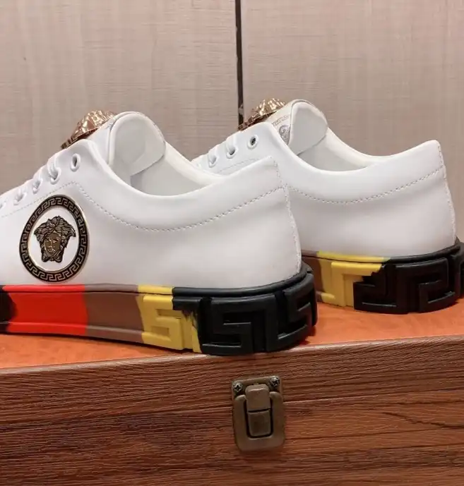 hype Givenchy Sneakers